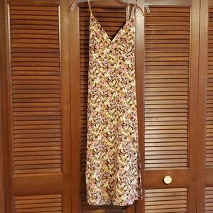 NWT Forever 21 Floral Spaghetti Strap Dress